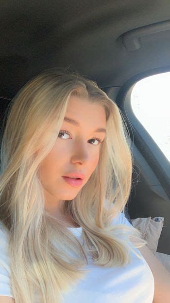 Skyexsummers Porn Pics & Nude Photos .